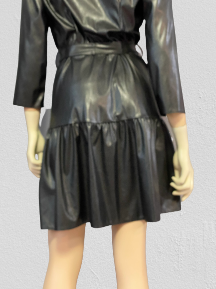 šaty kožené čierne Rinascimento