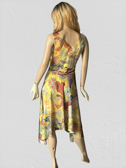 šaty letné asymetrické Rinascimento
