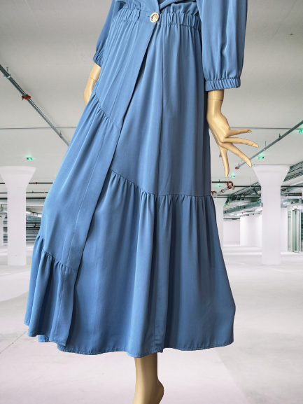 šaty s volánmi modré Rinascimento