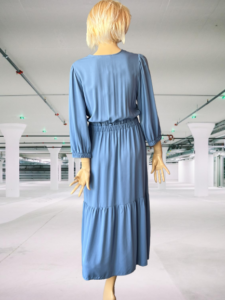 šaty s volánmi modré Rinascimento