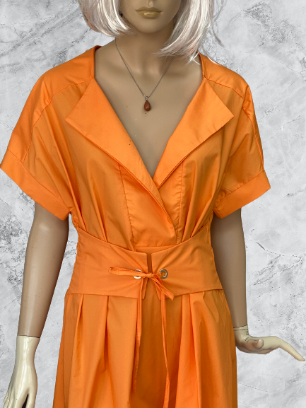 šaty so šnurovaním oranžové Rinascimento