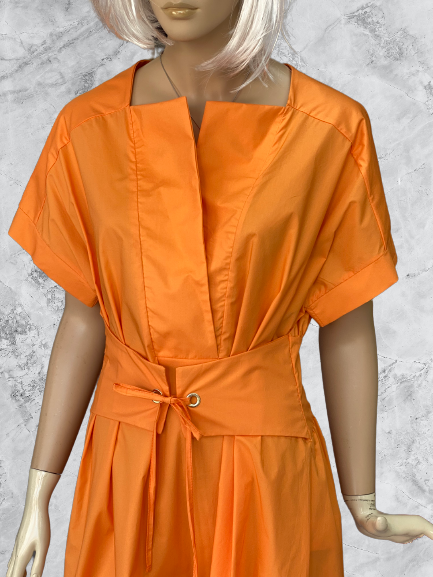 šaty so šnurovaním oranžové Rinascimento