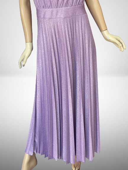 šaty plisované fialkové Rinascimento