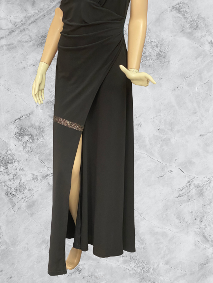šaty čierne spoločenské Rinascimento - detail