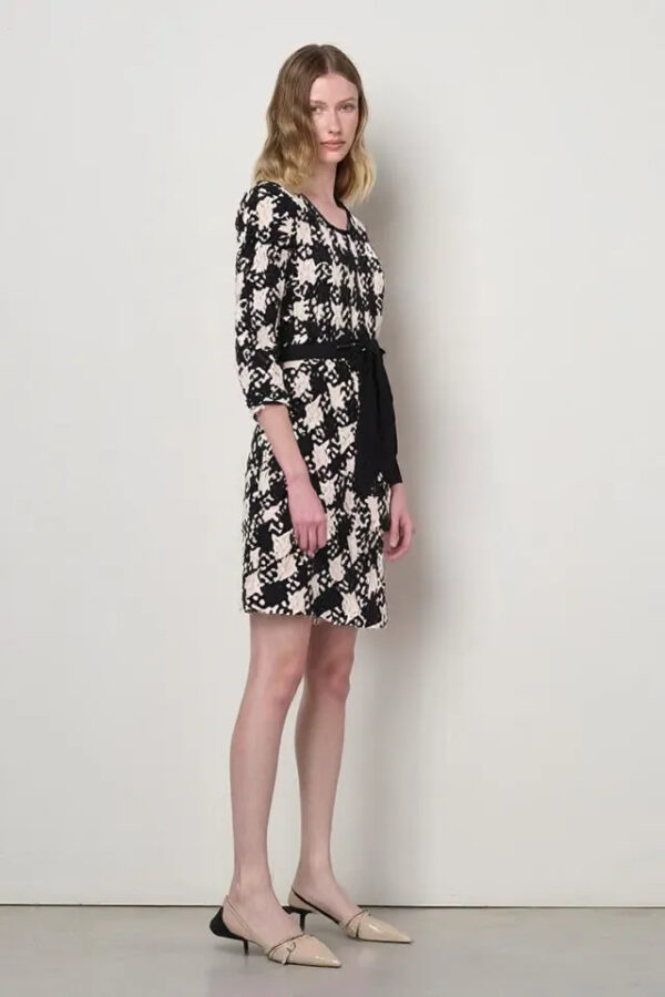 šaty s mašľou elegantné Rinascimento