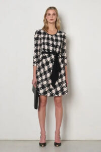 šaty s mašľou elegantné Rinascimento