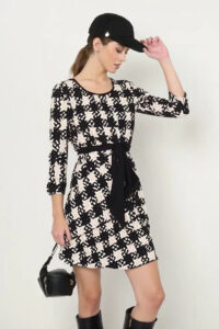 šaty s mašľou elegantné Rinascimento