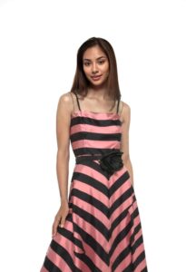 šaty s ružou pruhované Rinascimento