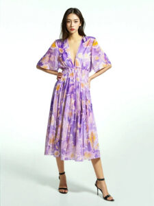 šaty s plisovanou sukňou elegantné Rinascimento