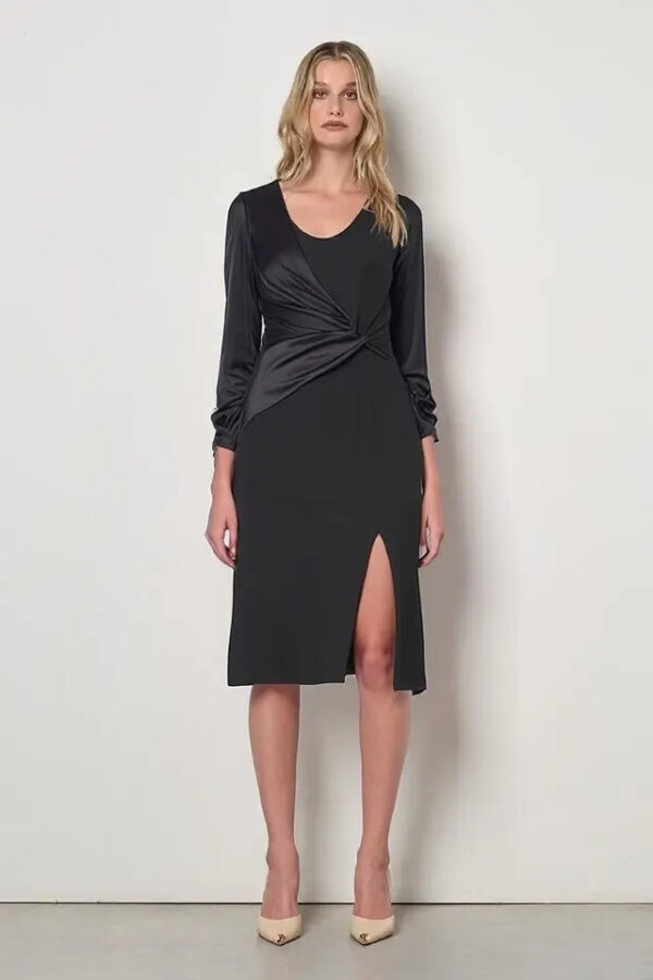 šaty elegantné čierne puzdrové Rinascimento