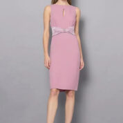 šaty so saténovou pásovkou puzdrové Rinascimento