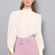 FitRoom.app_1764835301146