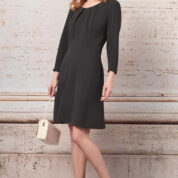 šaty čierne elegantné krátke Rinascimento