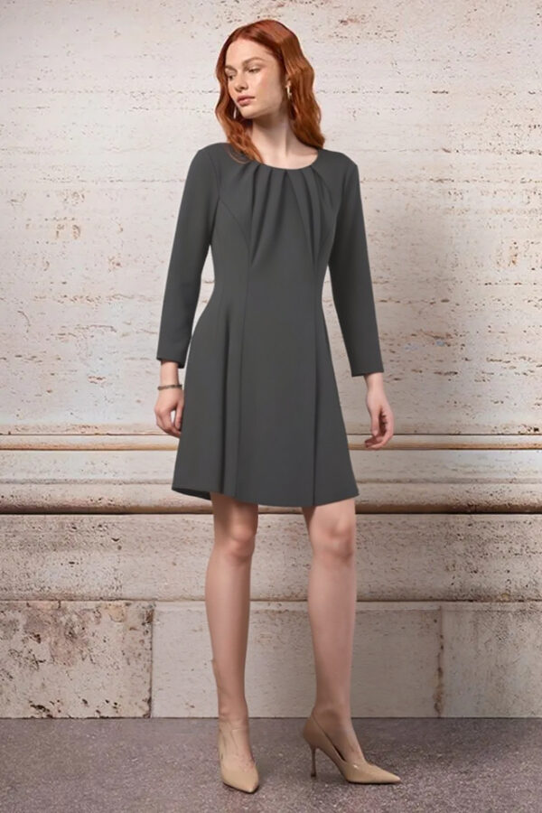 FitRoom.app_1771340439252