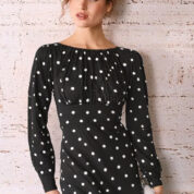 šaty s bodkami elegantné Rinascimento