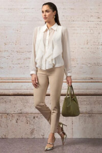 blúzka s volánmi letná smotanová Rinascimento