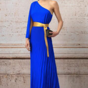 FitRoom.app_1773066141925