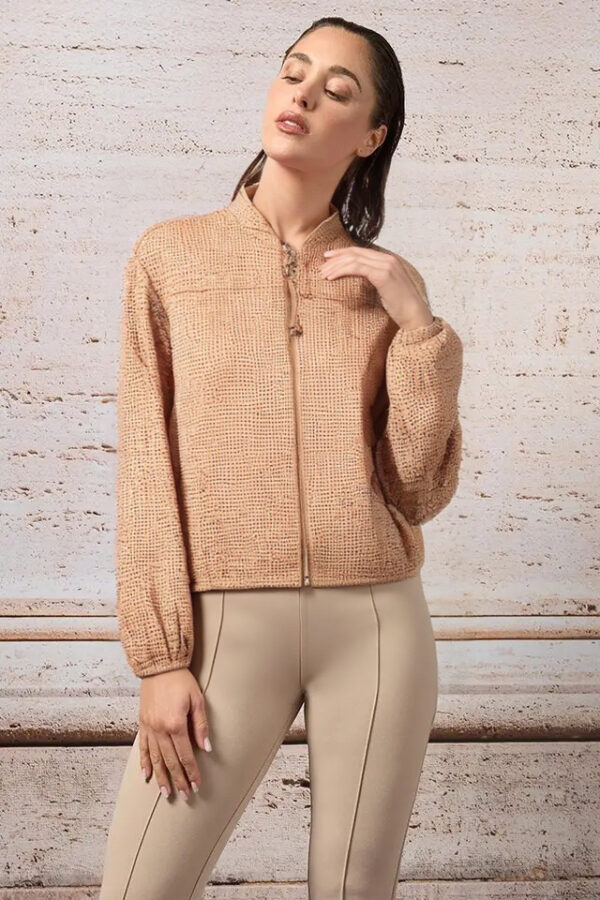 FitRoom.app_1774533230107