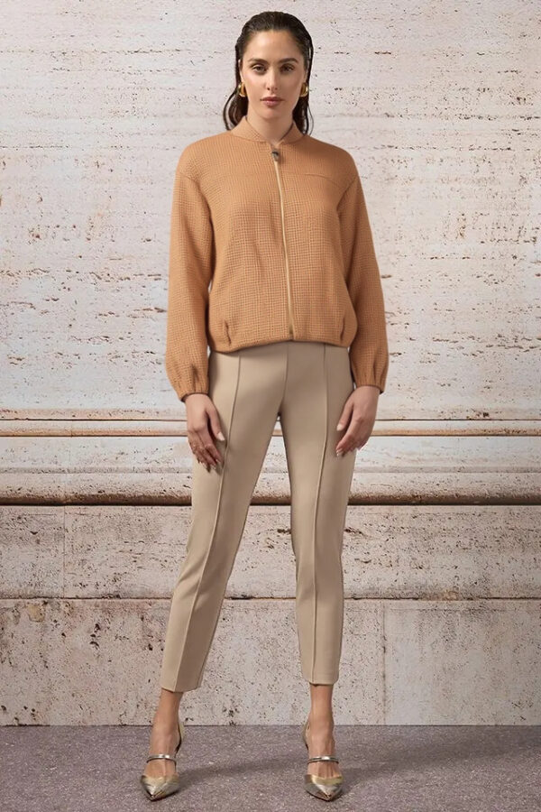 FitRoom.app_1774533248882