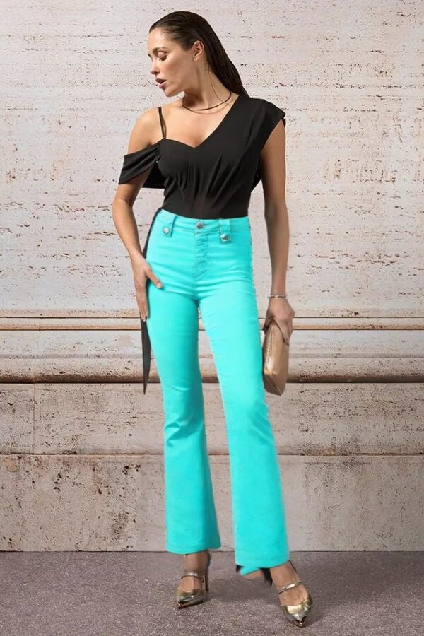 FitRoom.app_1774688542678