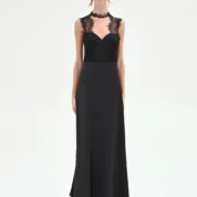 šaty luxusné spoločenské čierne čipkované Rinascimento