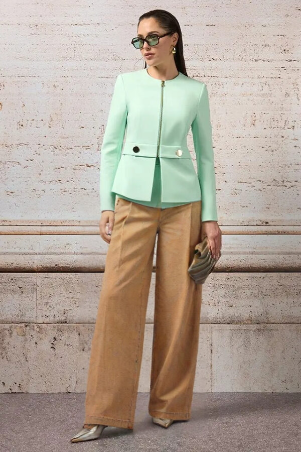 FitRoom.app_1775129708711