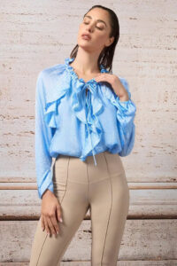 blúzka s volánmi letná nebesky modrá Rinascimento