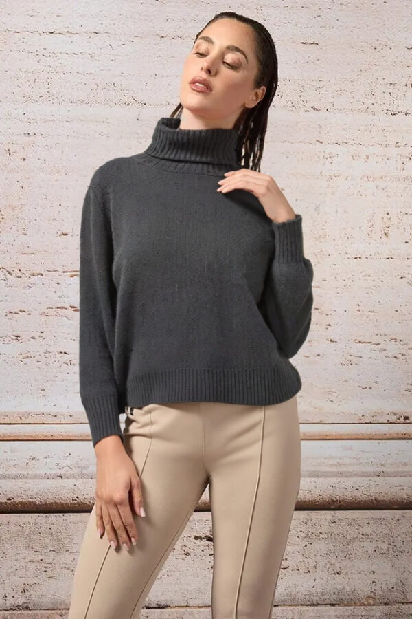 rolák voľný čierny Rinascimento